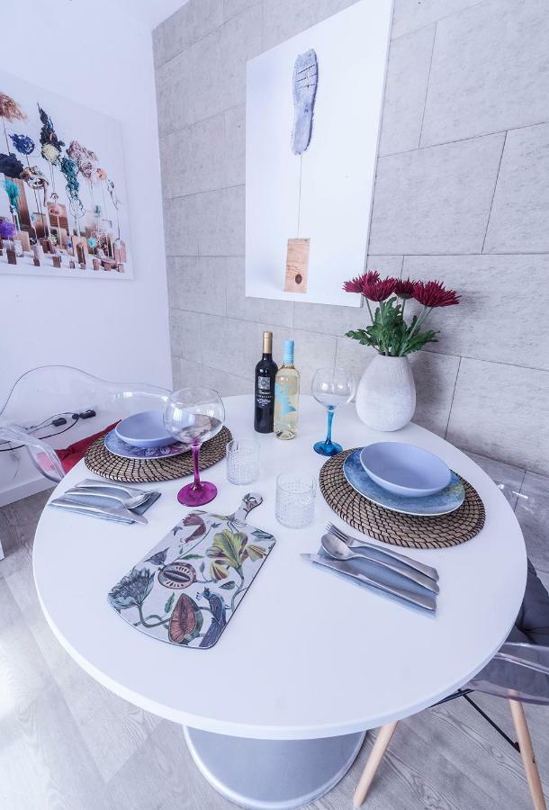 Luxury Art Apartment ปลายาออนดา ภายนอก รูปภาพ